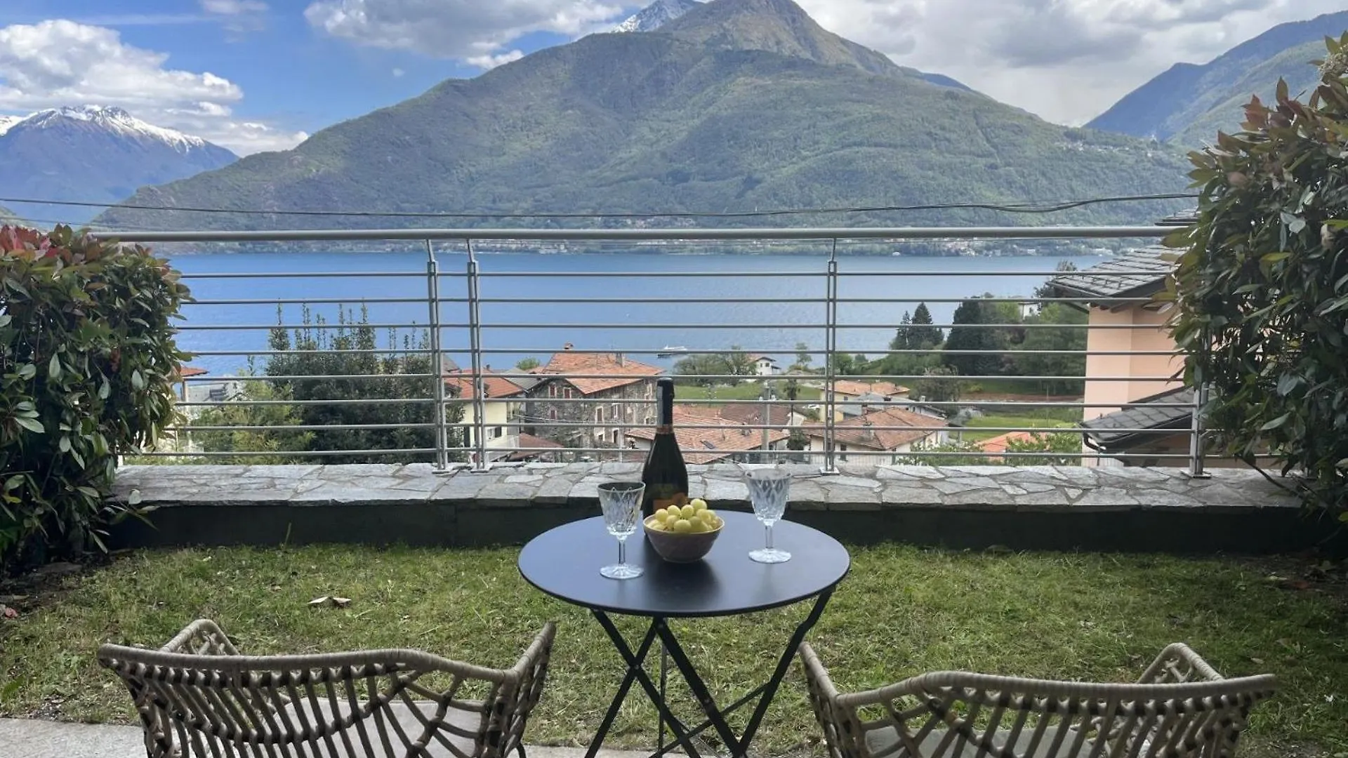 Dom wakacyjny Sant'Anna Fiore - Pianello Del Lario